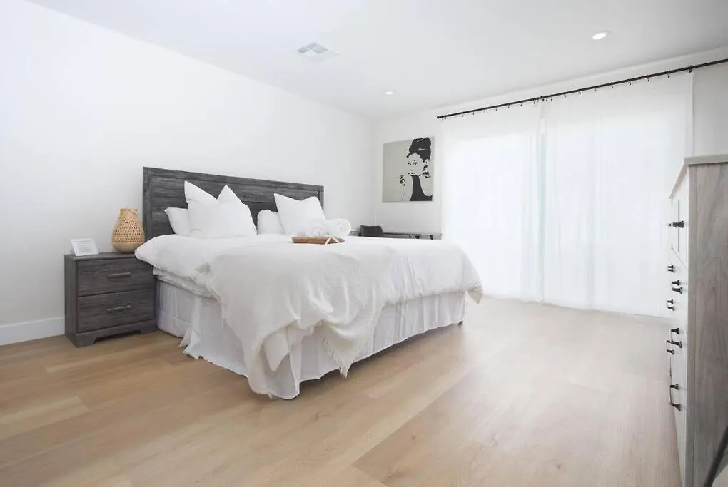 Luxury 5Br-Salt Pool- Disney, Convention, Beaches Tustin 0*,  United States